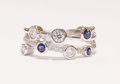 9ct white gold sapphire and diamond ring