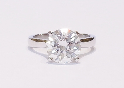 Platinum diamond solitaire ring