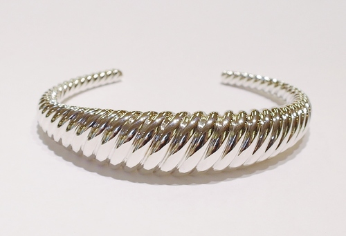 Kit Heath sterling silver bangle