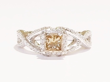 18ct white gold brown and white diamond ring