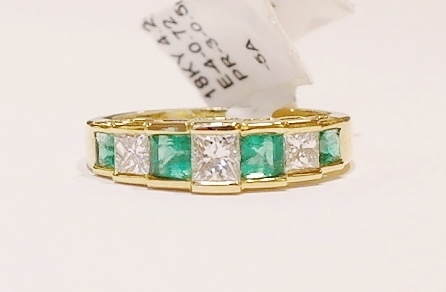 18ct yellow gold emerald and diamond ring