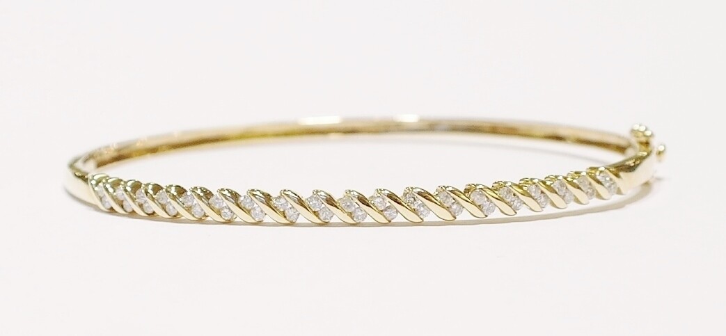 9ct yellow gold diamond bangle