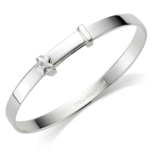D for diamonds children's bangle