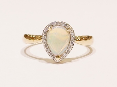 9ct opal and diamond cluster ring