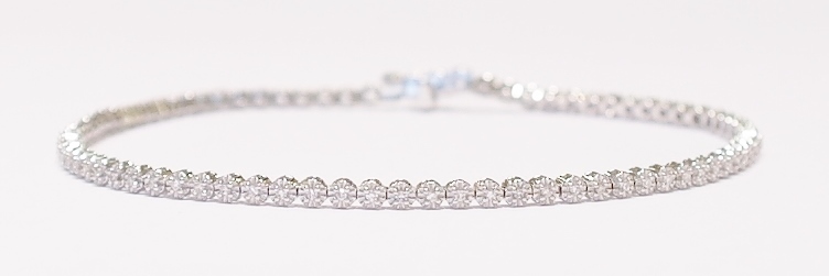9ct white gold diamond bracelet
