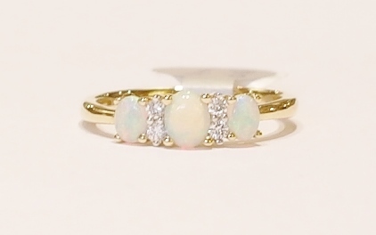 9ct opal and diamond ring