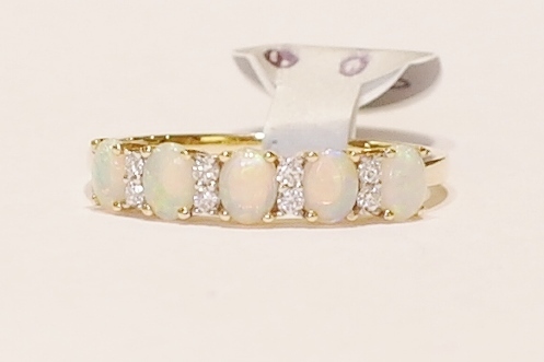 9ct opal and diamond ring