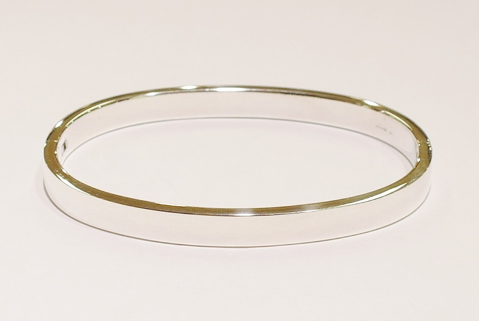 Sterling silver hinged bangle