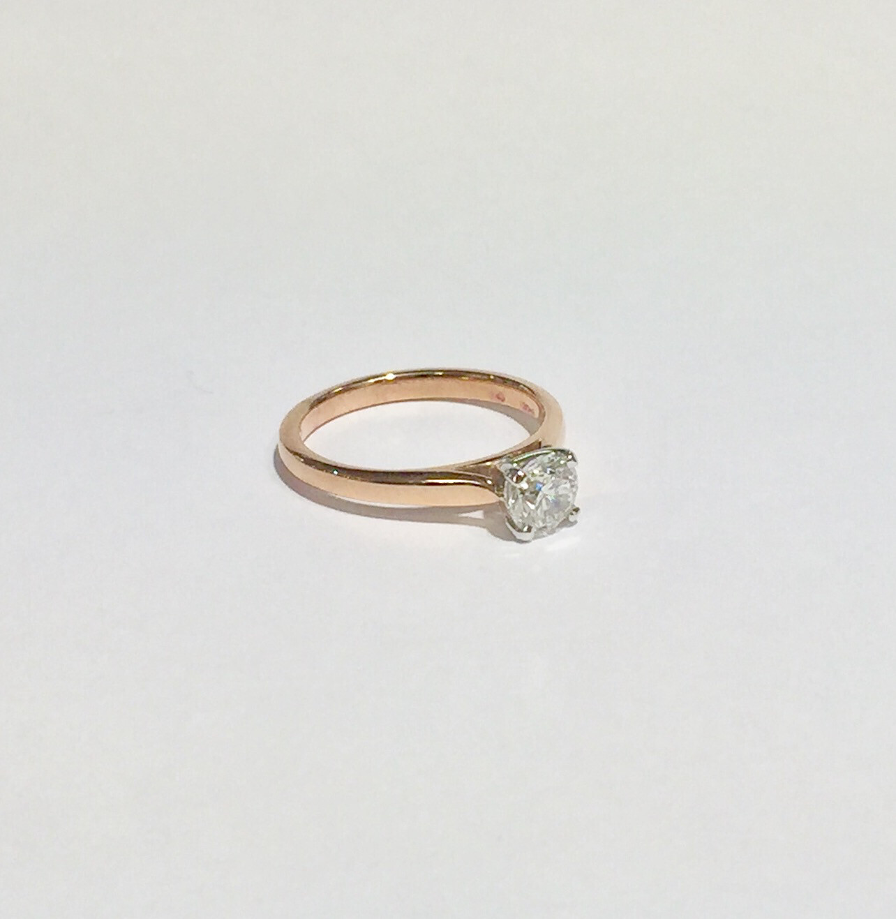 18ct rose gold brilliant diamond ring