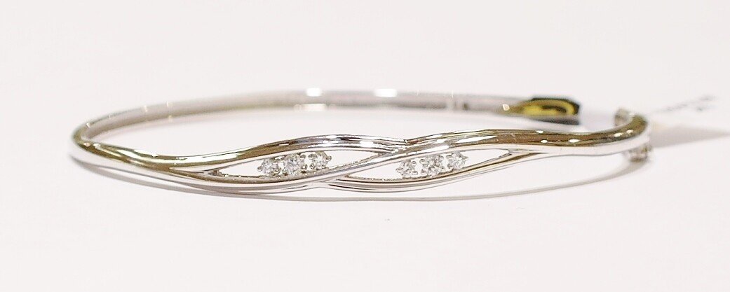9ct white gold diamond bangle