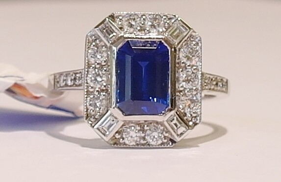Sapphire and diamond cluster ring