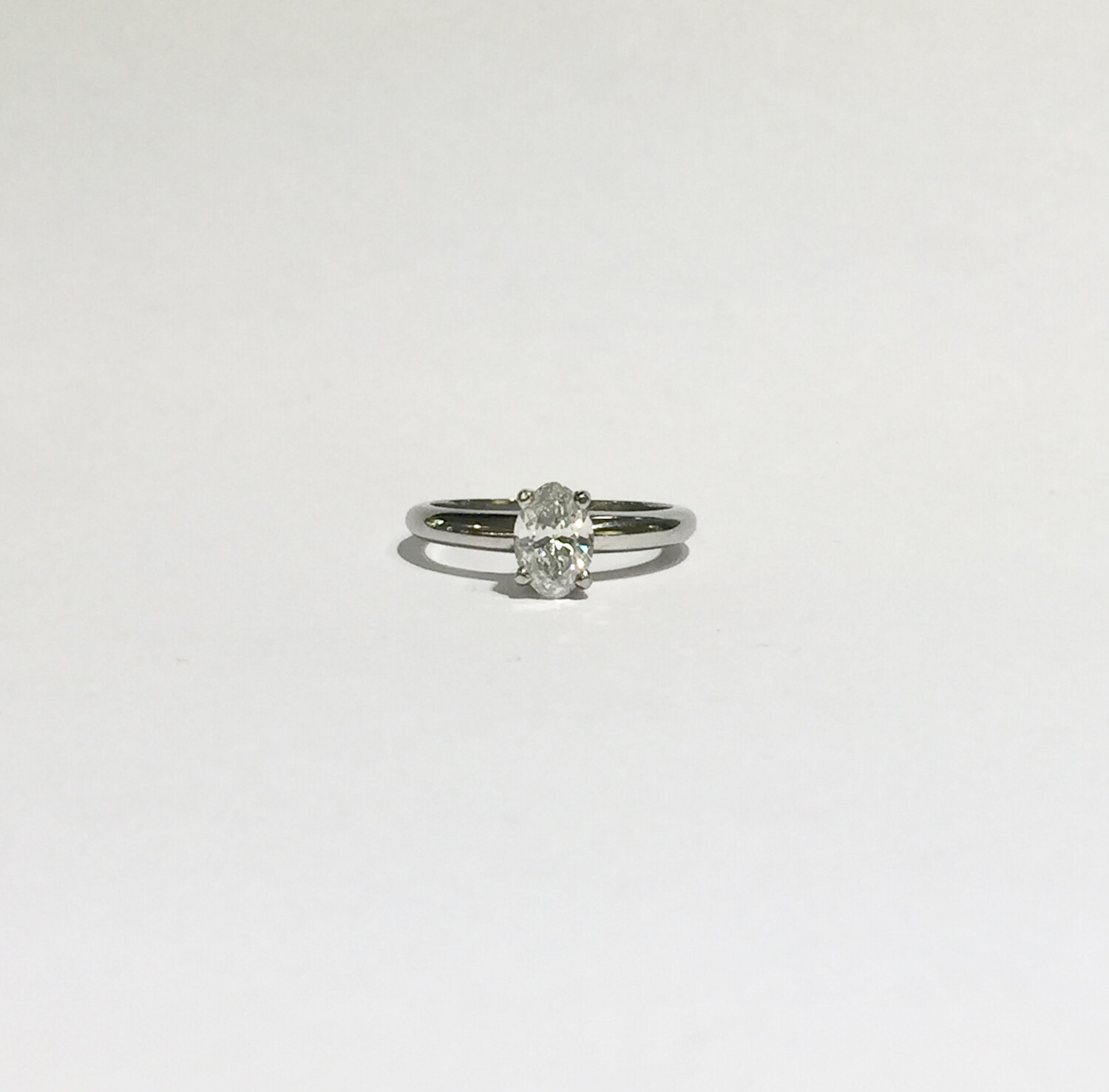 Platinum Oval diamond ring