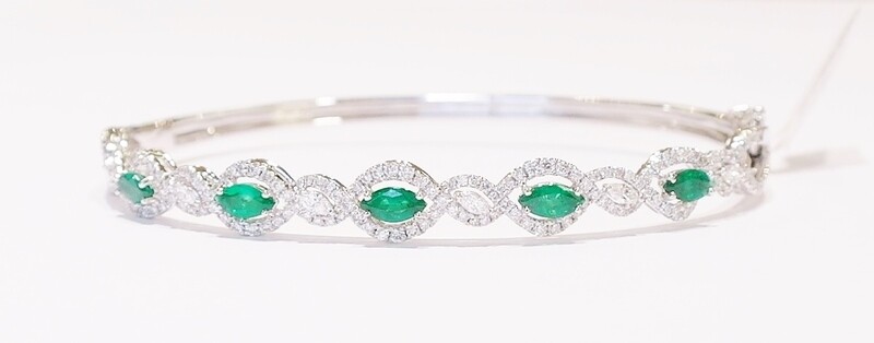18ct white gold emerald and diamond bangle