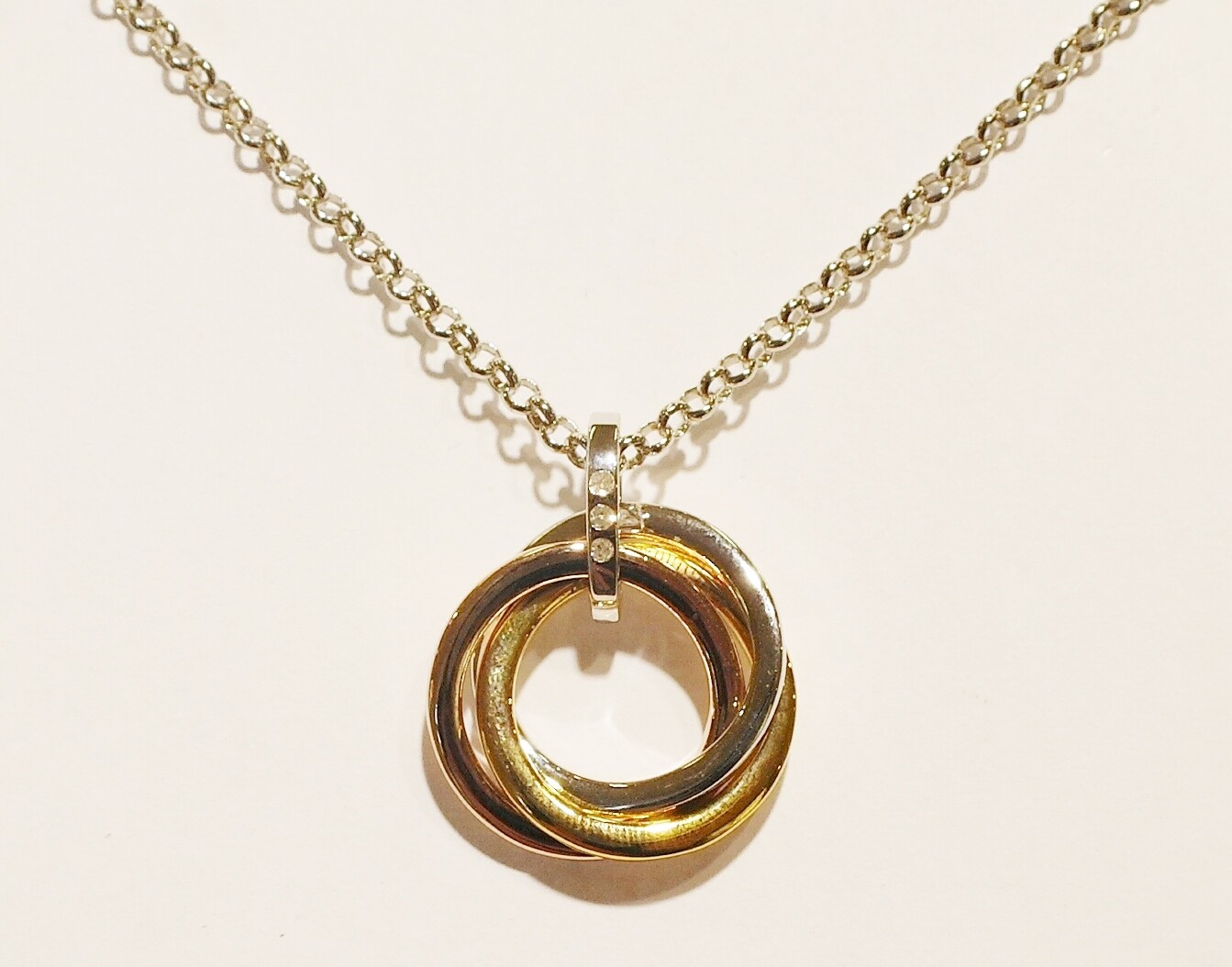 Sterling silver Hot Diamond pendant