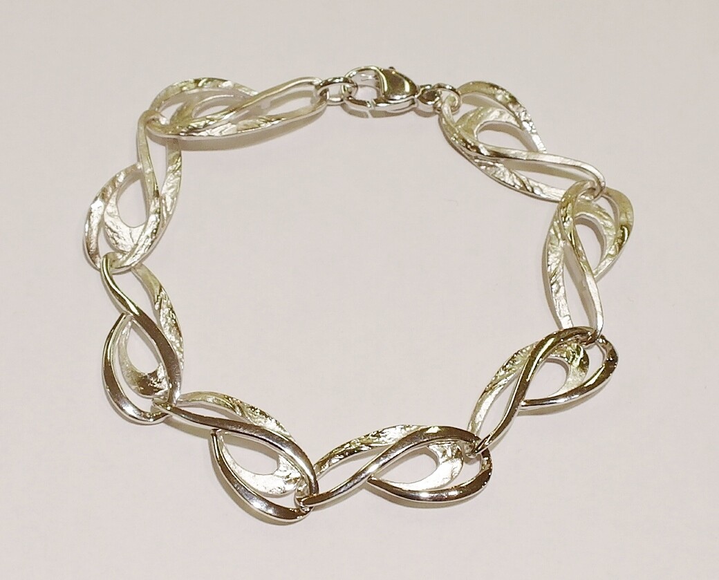 Sterling silver Sueno bracelet