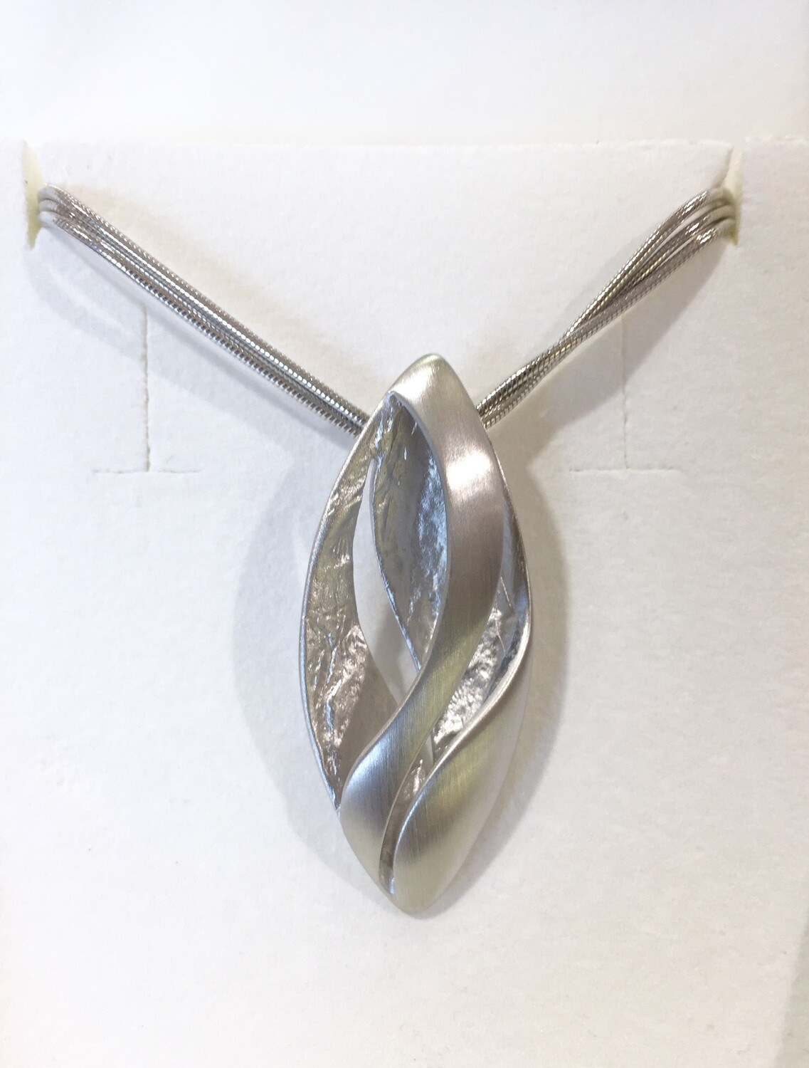 Sterling silver Sueno pendant