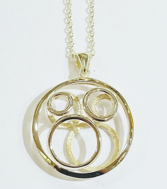 Tiangus Jackson sterling silver pendant