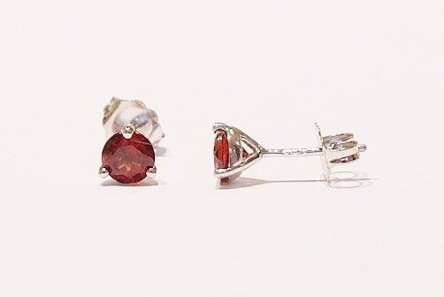 9ct white gold garnet earrings