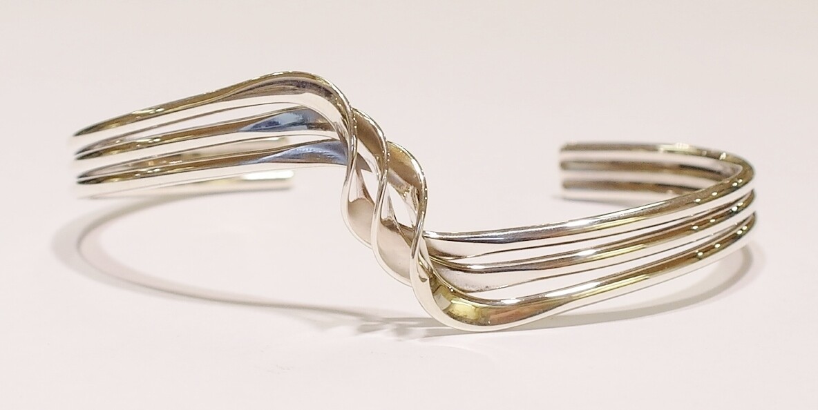 Tiangus Jackson sterling silver bangle