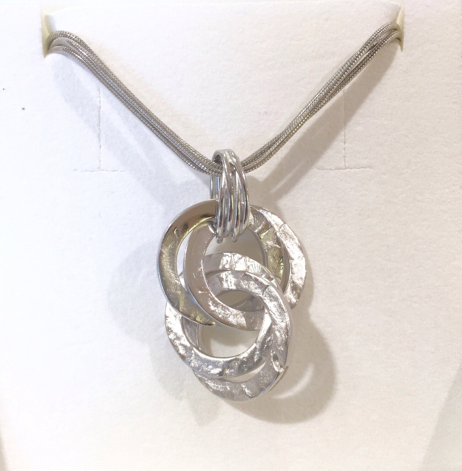 Sterling silver Sueno pendant