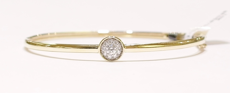 9ct yellow gold diamond bangle