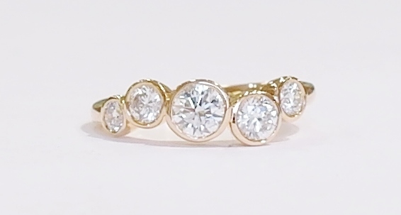 18ct rose gold diamond ring