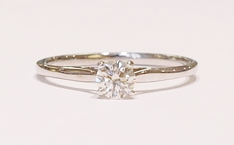 9ct white gold solitaire diamond ring