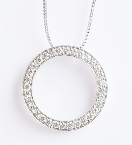 Diamond circle pendant
