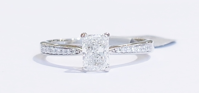 Radiant cut diamond solitaire ring
