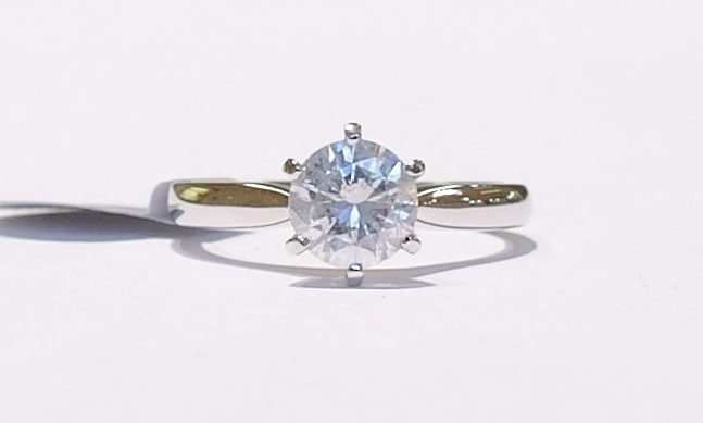Platinum round diamond solitaire ring