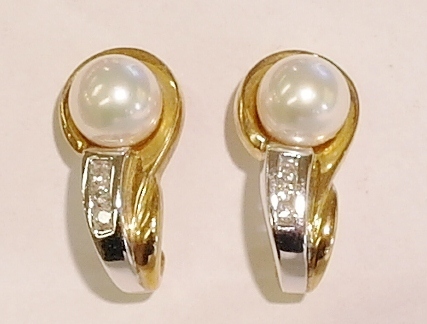 9ct yellow and white gold pearl and diamond earrings