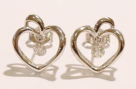 18ct white gold diamond earrings