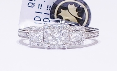 18ct white gold princess cut diamond ring