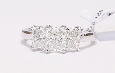 Platinum three-stone diamond ring
