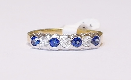18ct sapphire and diamond ring