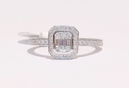 Platinum and diamond cluster ring