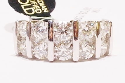 18ct two-row diamond ring