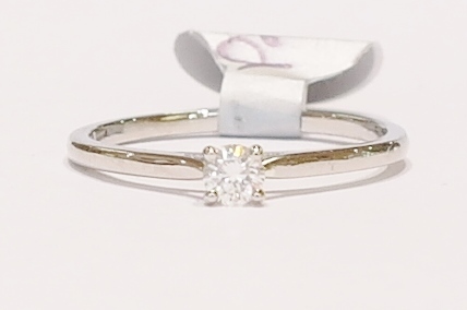 Palladium solitaire diamond ring