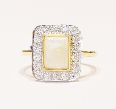 18ct yellow gold opal and diamond ring