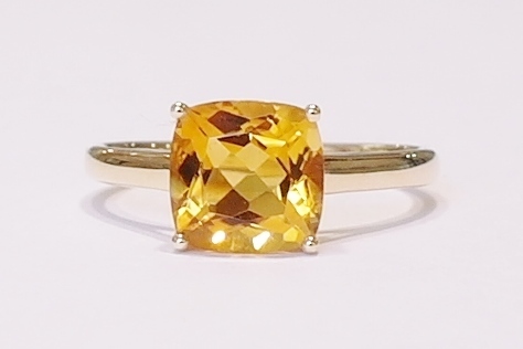 9ct yellow gold golden citrine ring