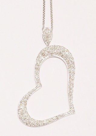 18ct white gold diamond heart pendant