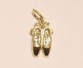 9ct yellow gold ballet shoes charm