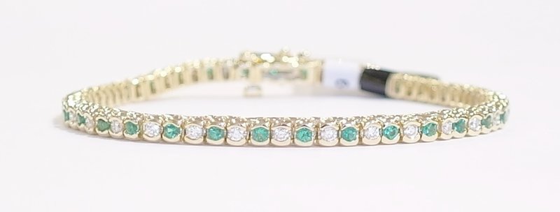 Emerald and diamond bracelet
