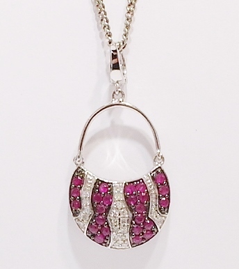 9ct white gold handbag pendant and chain