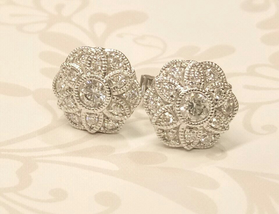 18ct white gold cluster diamond stud earrings