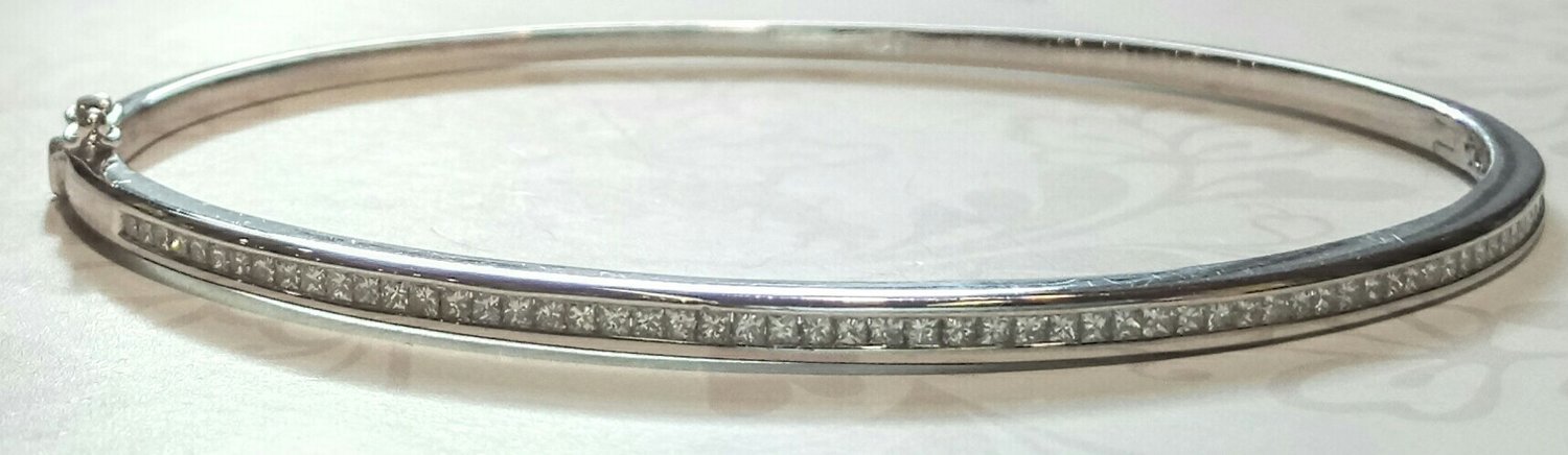 White gold bangle