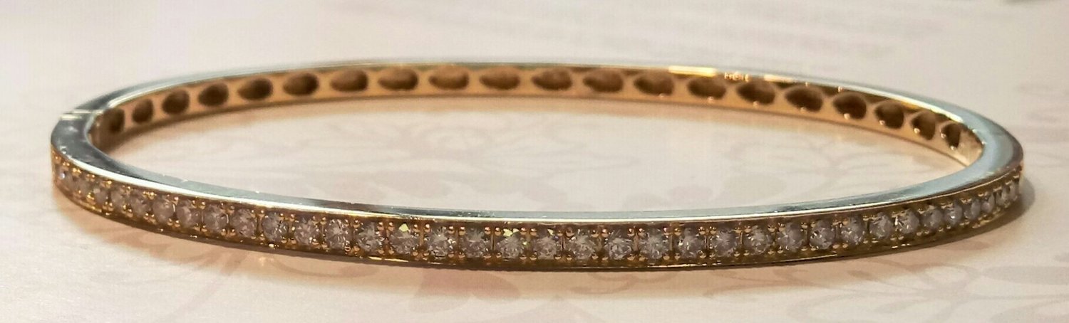 Yellow gold diamond bangle