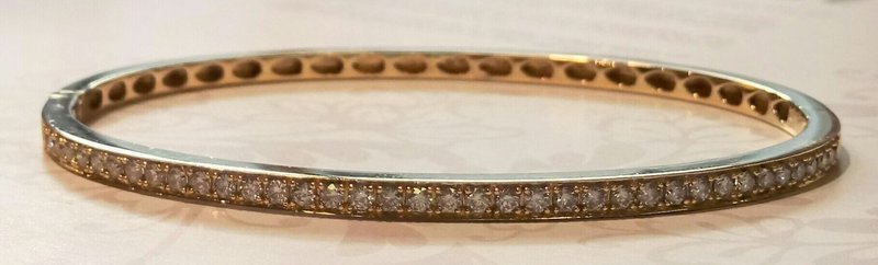 Yellow gold diamond bangle