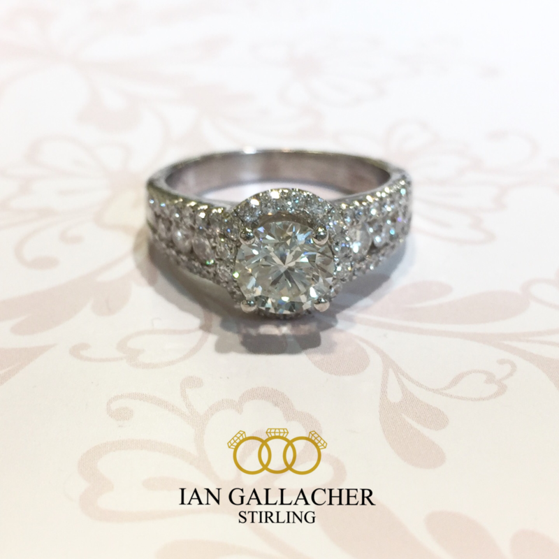 18ct white gold 1.01ct brilliant diamond ring 