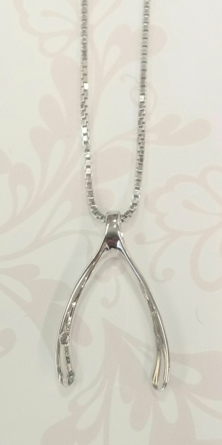 hot diamonds wishbone pendant and chain